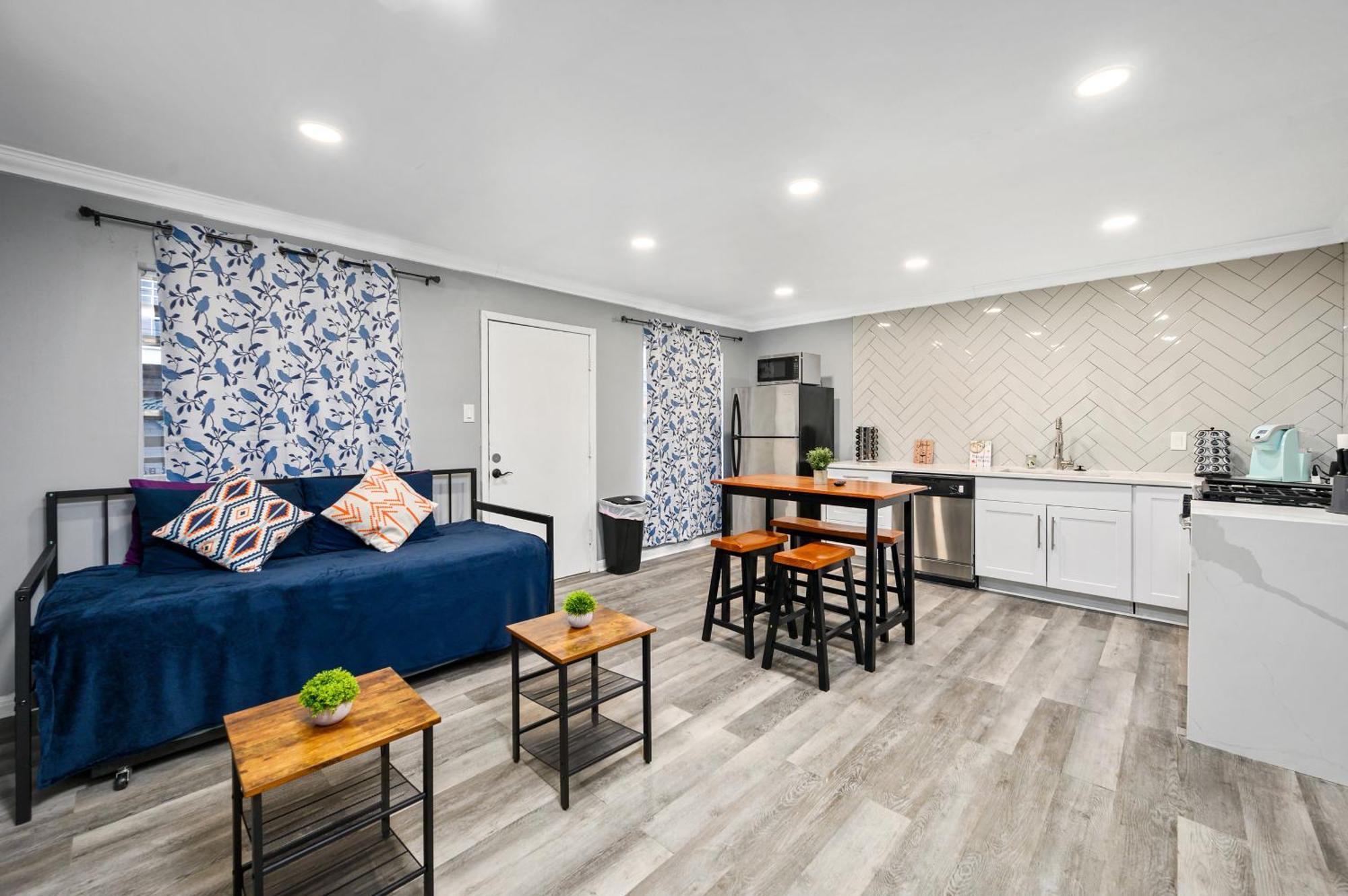 Bright And Modern 1Br Apartment In Central ヒューストン エクステリア 写真